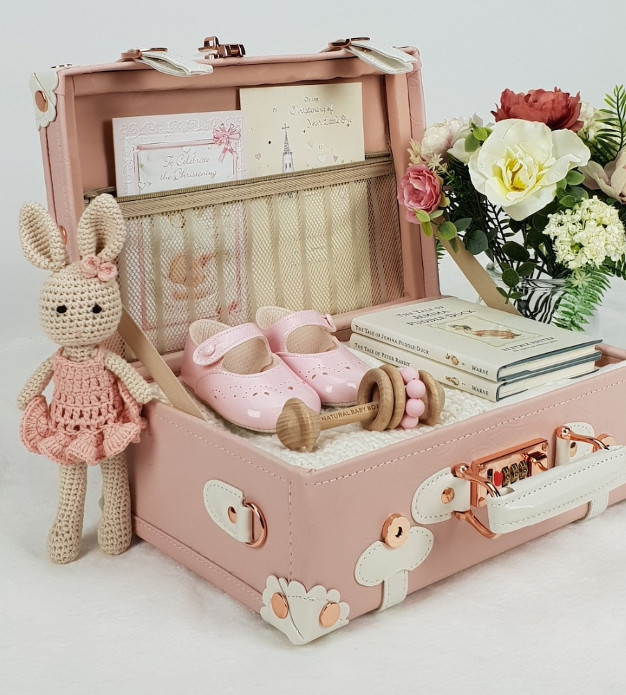 Ideias de Presentes para o Chá do Bebé: um guia de prendas sublimes e requintadas, com tudo o que o bebé precisa num baby shower