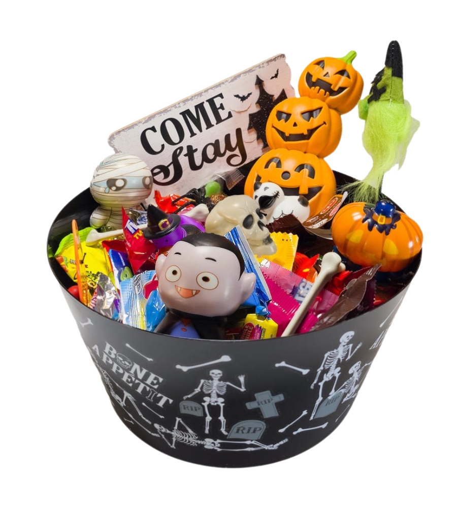 Ideias de Presentes de halloween, com um balde de doces. Serve para qualquer pessoa que adore fazer Trick or Treat. Ou para alguém que simplesmente adora comer doces 